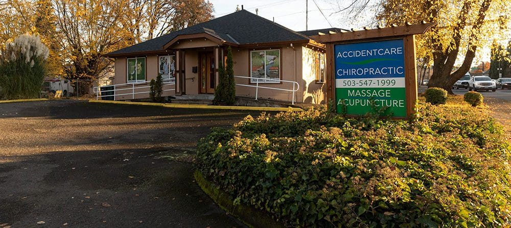 Hillsboro Chiropractor Clinic outdoor sign.
