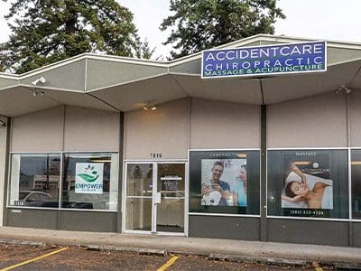 NE Portland Chiropractor Clinic front doors.