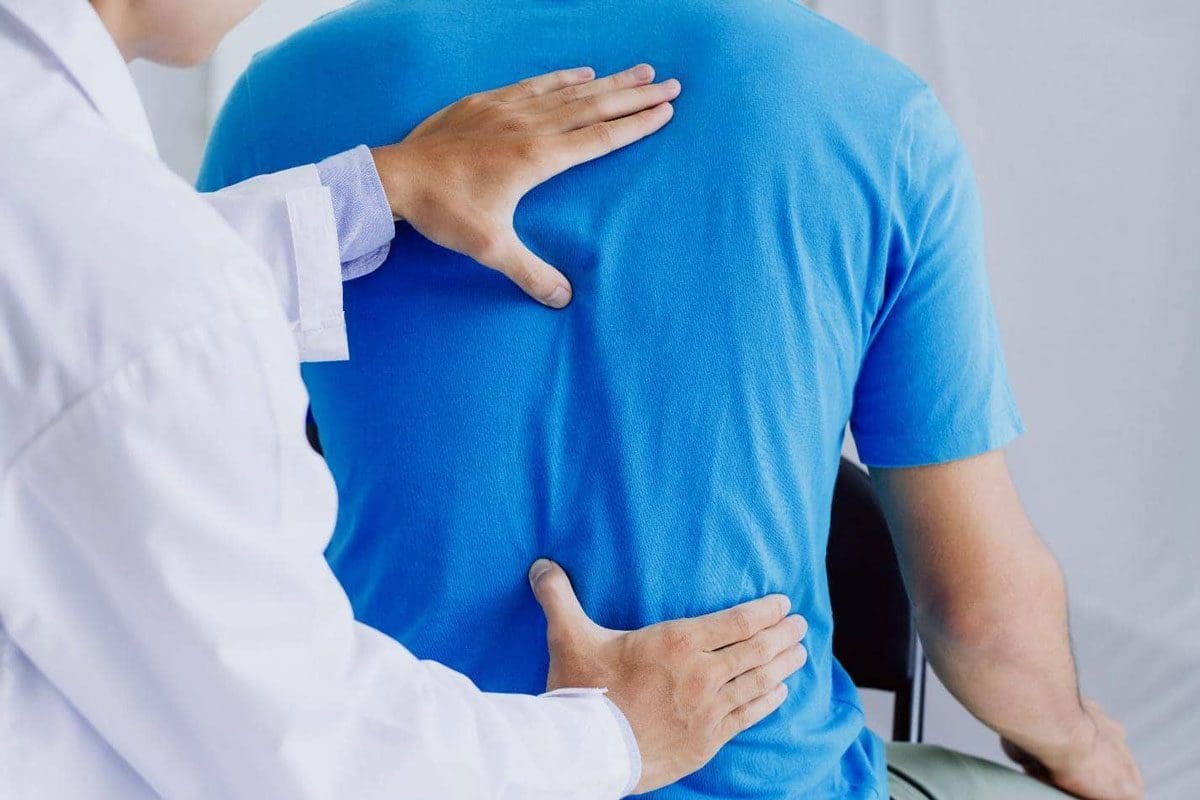 chiropractic adjustment for back pain