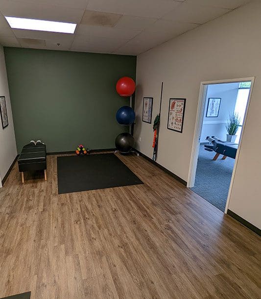 South Salem physical therapy treatment room at Accident Care Chiropractic.